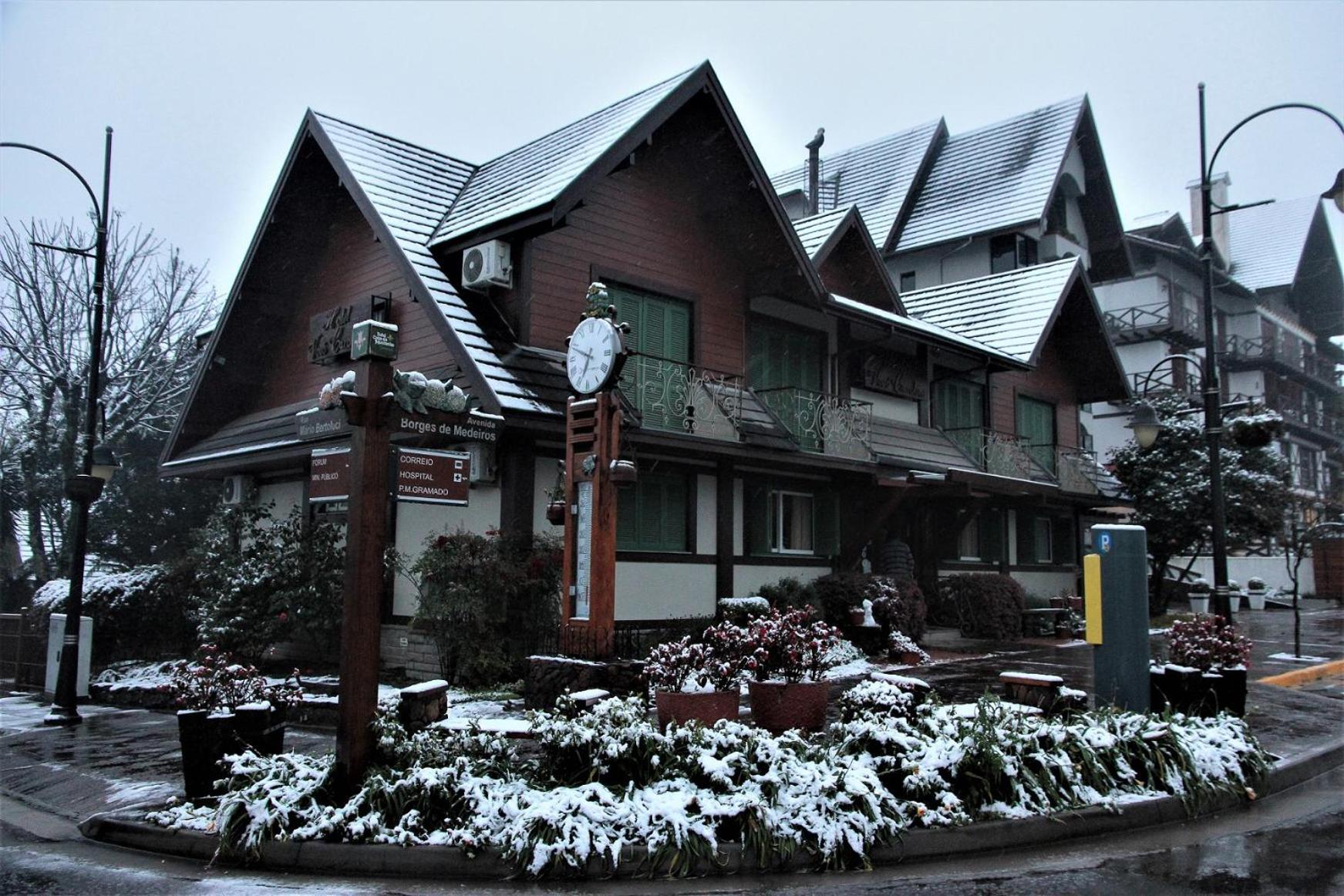 Hotel Vovó Carolina Gramado Exterior foto